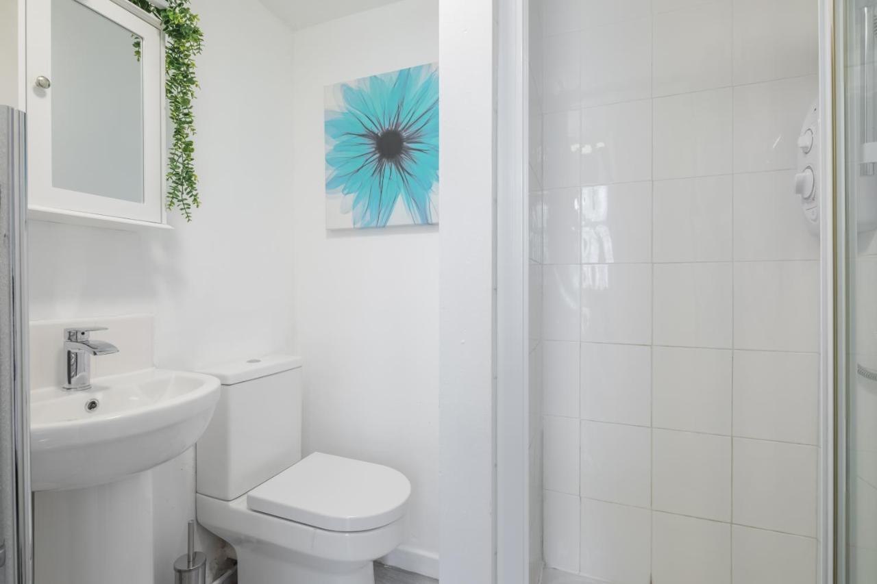 Private Room 6 With Kitchenette By Cb Stays No Minimum Stays Cambridge Exterior foto